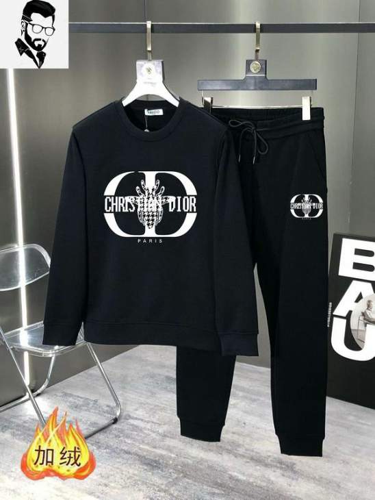 Picture of Dior Sweater Suits _SKUDiorM-5XLkdtr8638896